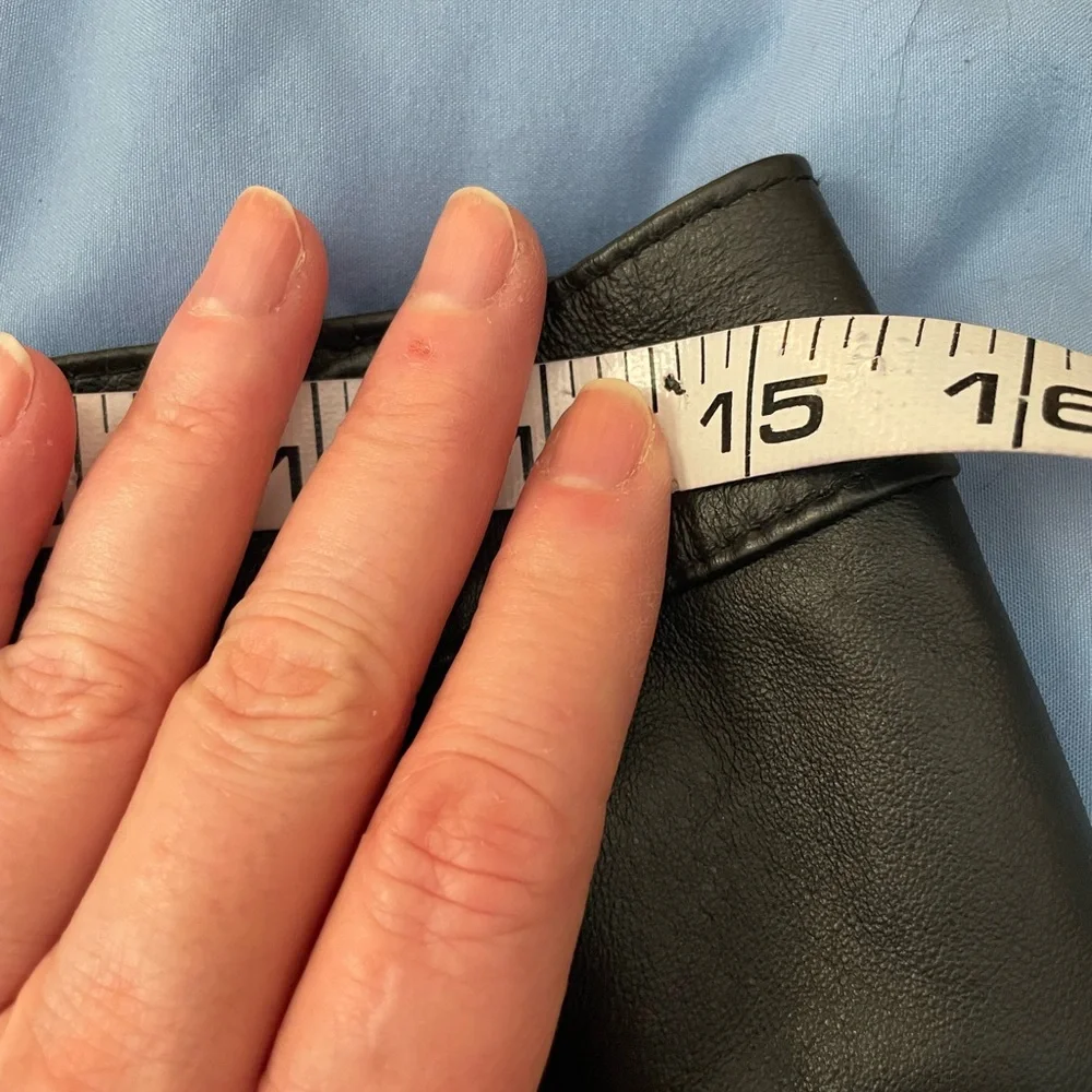 Newport News Leather Black Pant size 8 lined 5 pocket button zipper straight leg - Picture 15 of 15